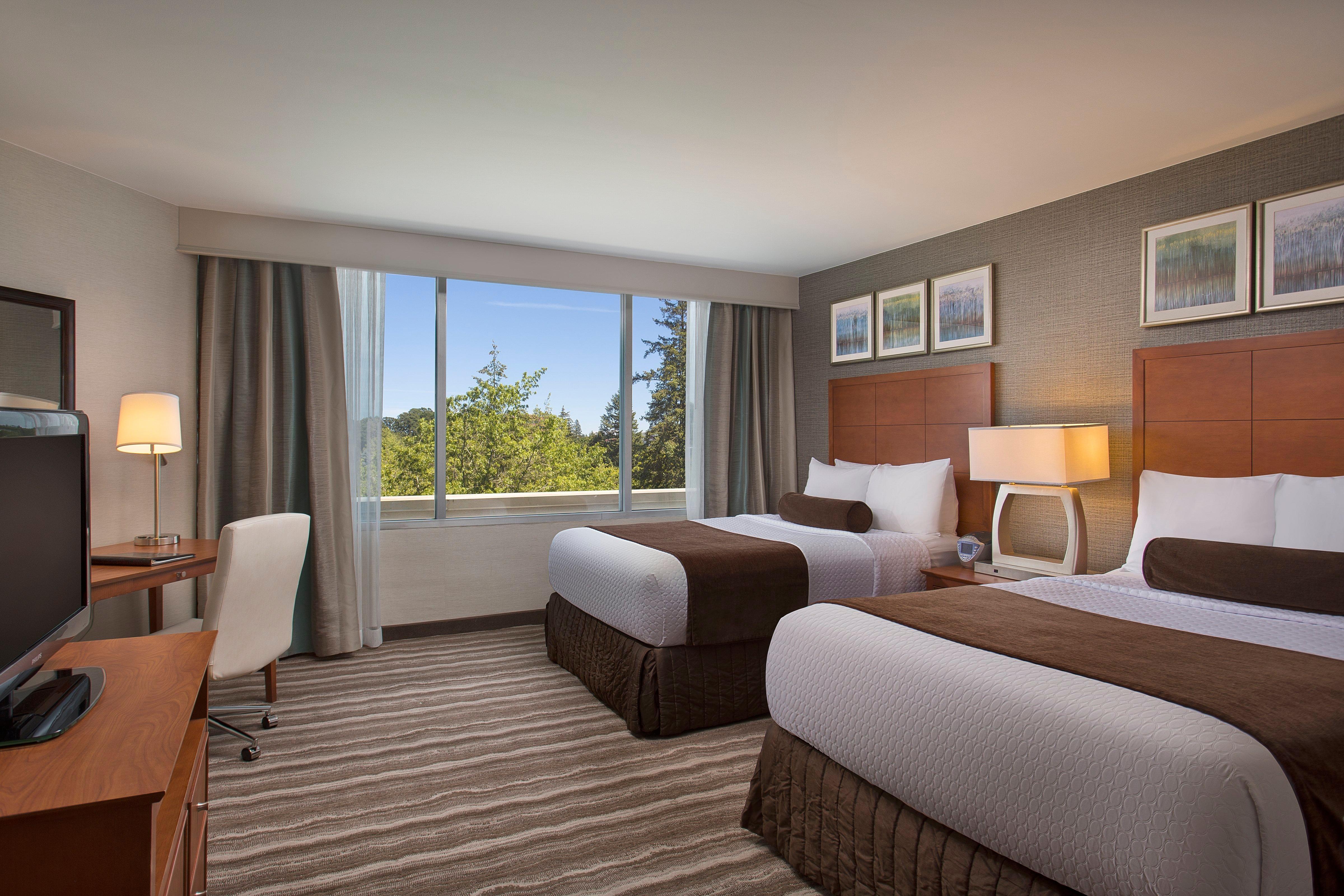 Crowne Plaza Portland - Lake Oswego, an IHG Hotel Zewnętrze zdjęcie