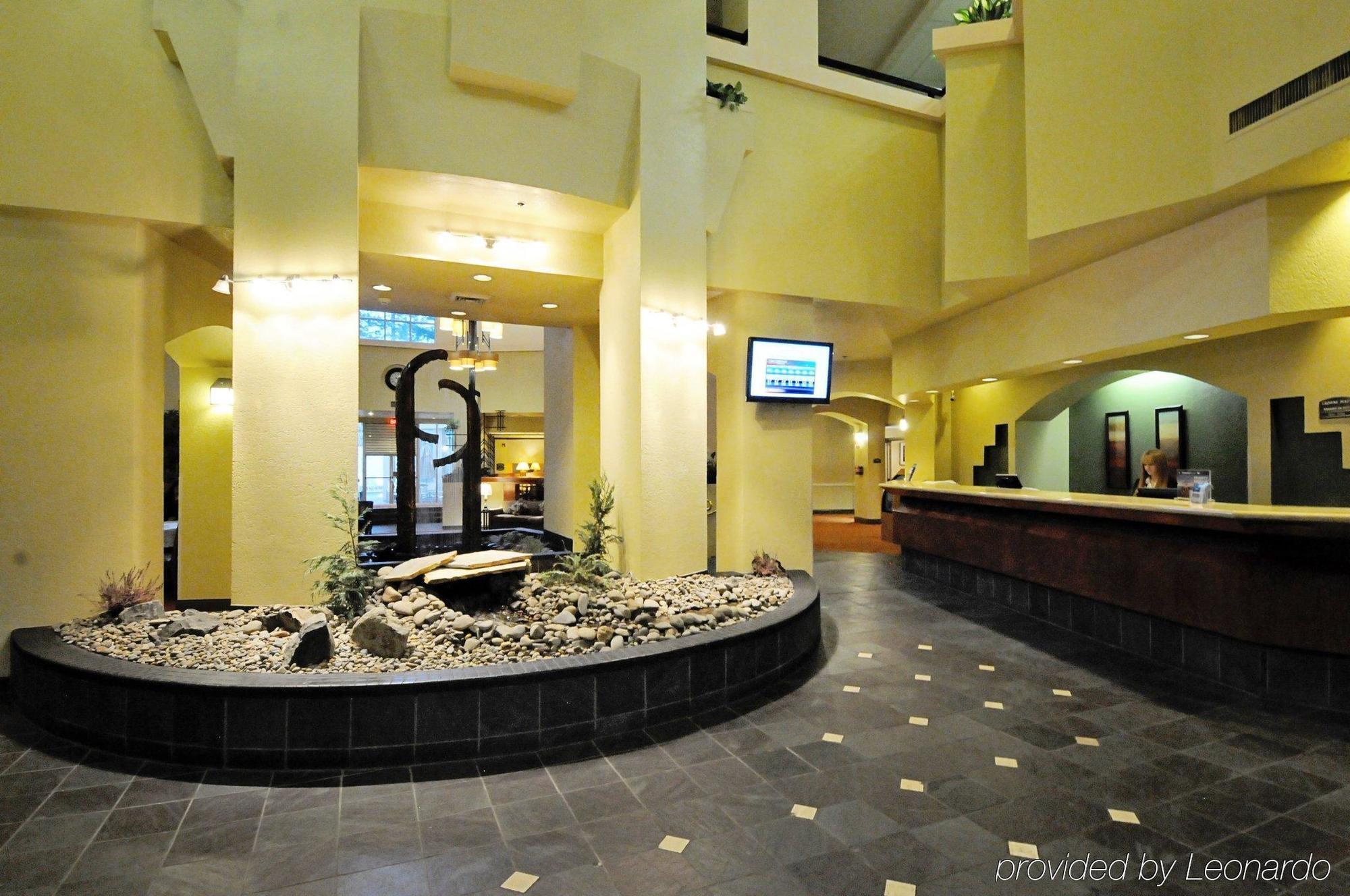 Crowne Plaza Portland - Lake Oswego, an IHG Hotel Zewnętrze zdjęcie
