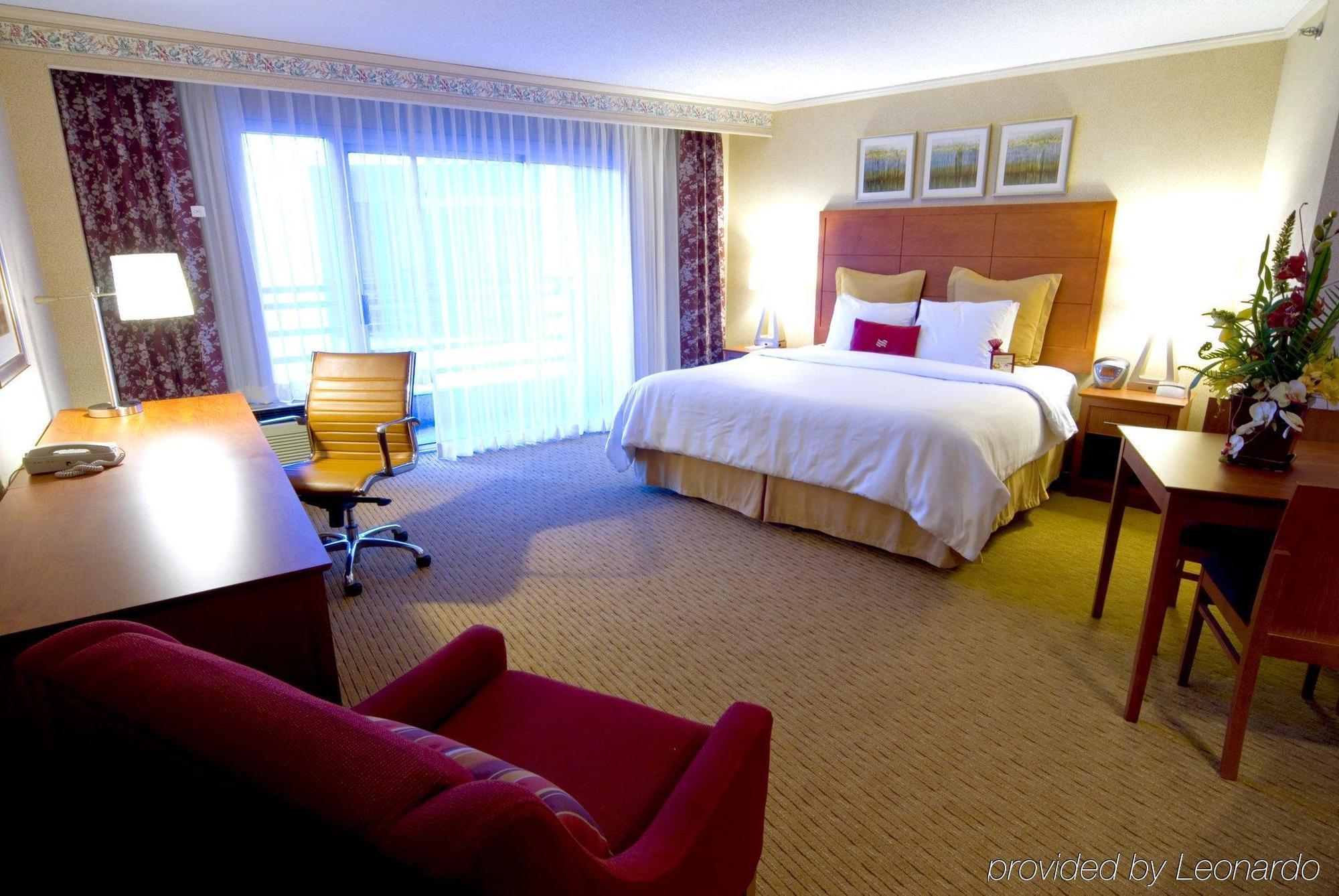 Crowne Plaza Portland - Lake Oswego, an IHG Hotel Zewnętrze zdjęcie